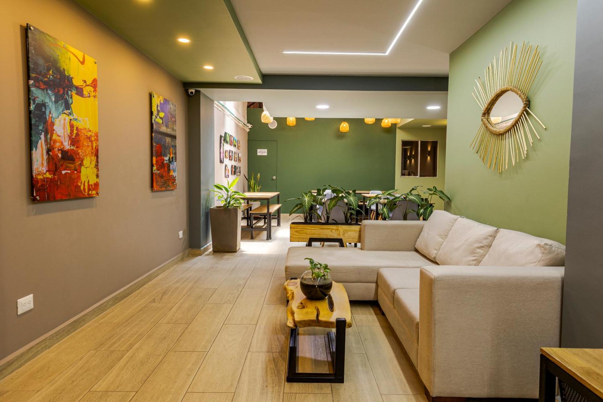 Poblado Guest House เมเดยิน ภายนอก รูปภาพ